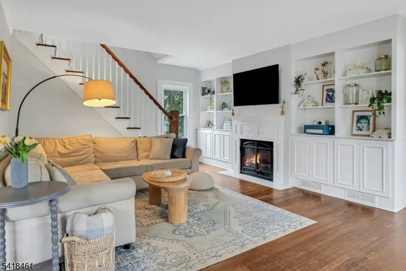 28 Molter Ave, Springfield, NJ 07081 - #3