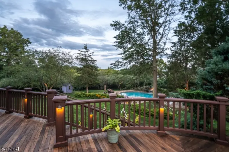 25 Carriage Way, Liberty Corner, NJ 07920 - #3