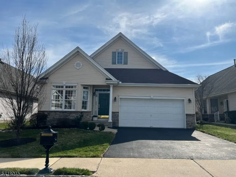 11 Stryker Rd, Franklin, NJ 08873 - #1