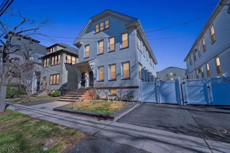 103 W Price St, Linden, NJ 07036 - #2