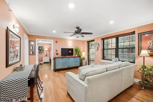 7 Prospect St #410, Morristown Town, NJ 07960