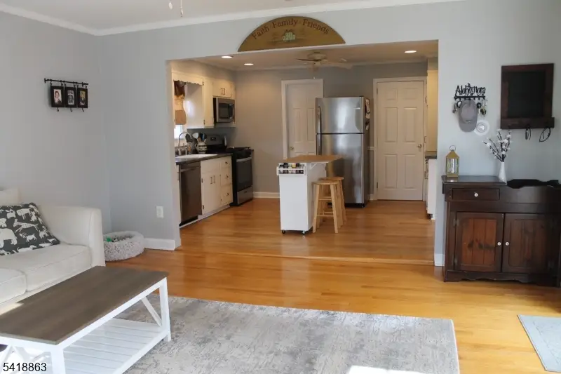 15 House Rd, Morris, NJ 07960 - #3