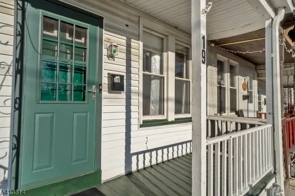 19 Railroad Avenue, Phillipsburg Town, NJ 08865