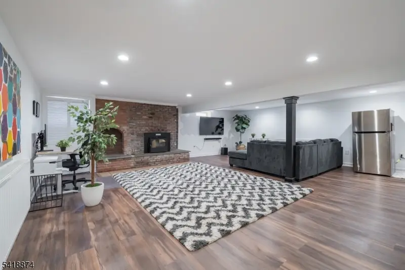 224 Gates Ave, Gillette, NJ 07933 - #2