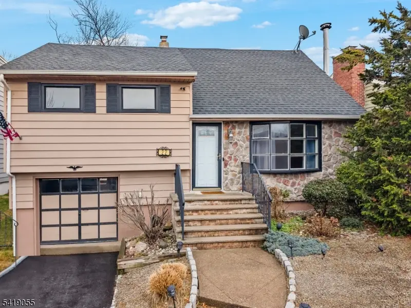 22 Cottage St, Belleville, NJ 07109 - #1