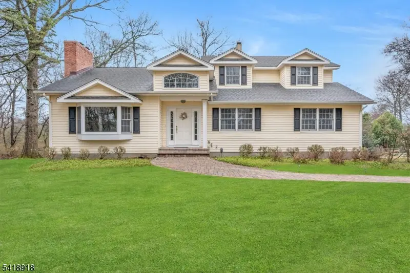 134 Spencer Rd, Basking Ridge, NJ 07920 - #1