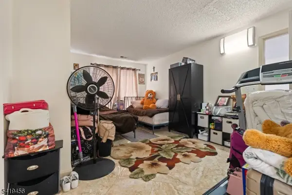 1338 Lavender Ct, Mahwah Twp., NJ 07430
