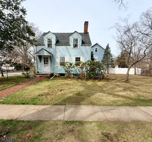 30 Stiles Ave, Morris Plains, NJ 07960 - #1