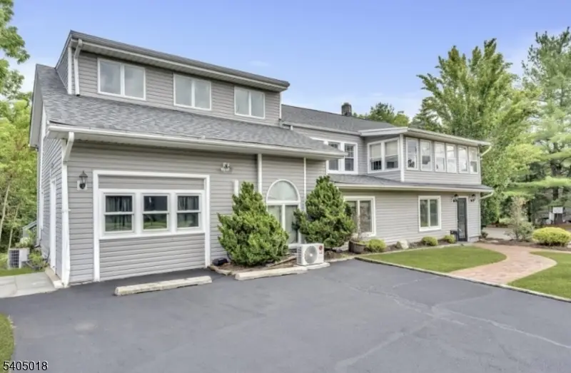 128 Main St, Lebanon, NJ 08833 - #1