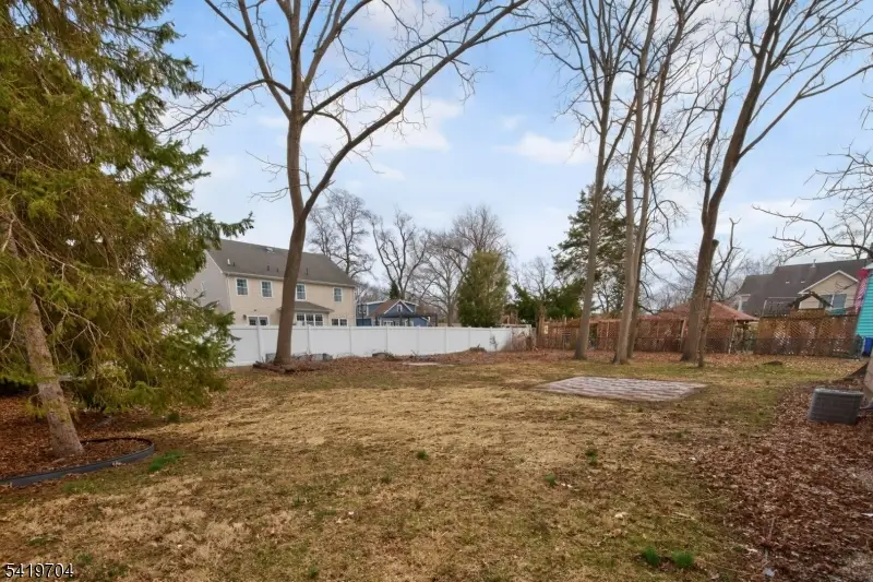 131 Martin Dr, South Plainfield, NJ 07080 - #3