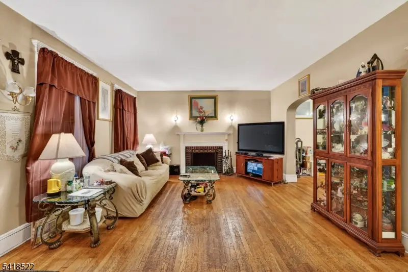 501 E 32nd St, Paterson, NJ 07504 - #3