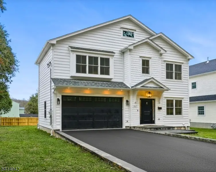 80 Glenside Ave, Summit, NJ 07901 - #2