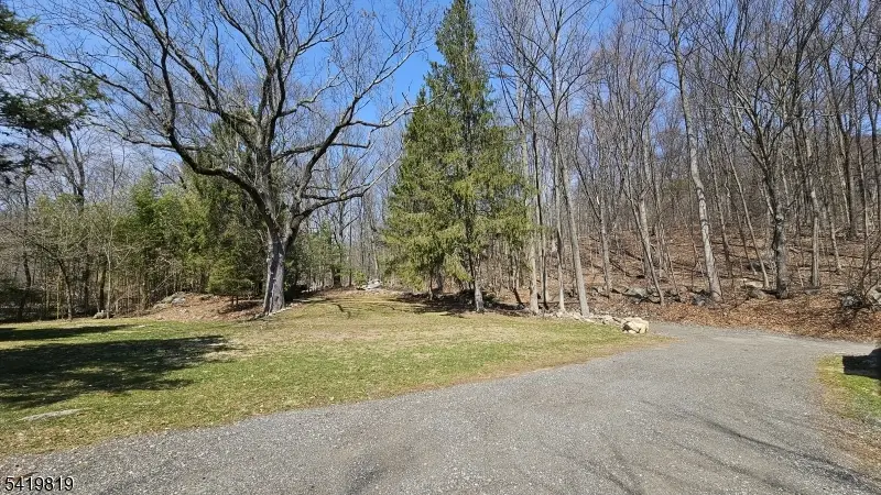 534 Hamburg Tpke, Macopin, NJ 07480 - #2