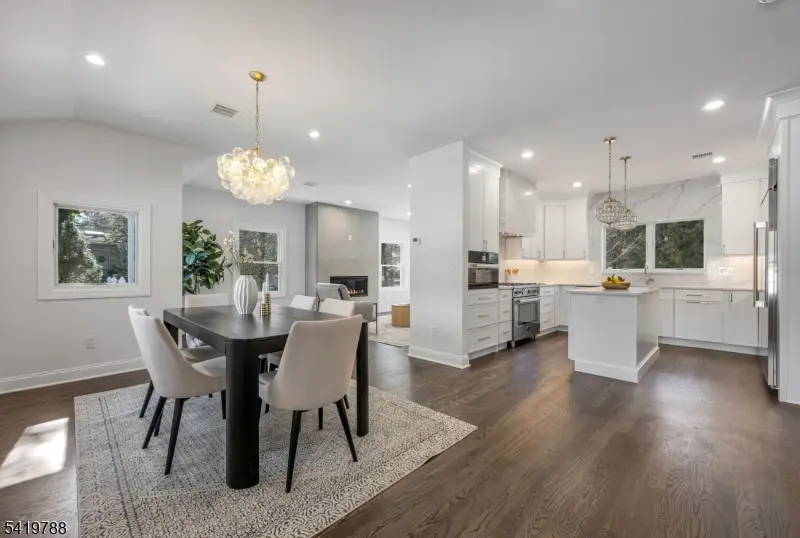 35 Lloyd Rd, Ho Ho Kus, NJ 07423 - #2