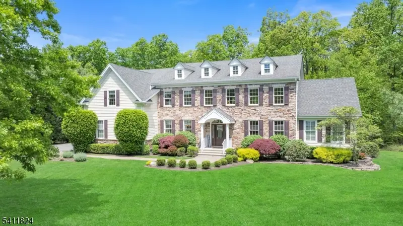 28 Arbor Rd, North Caldwell, NJ 07006 - #2