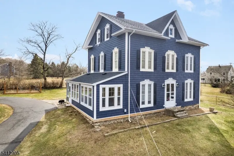 23 Knowlton Rd, Knowlton, NJ 07832 - #3