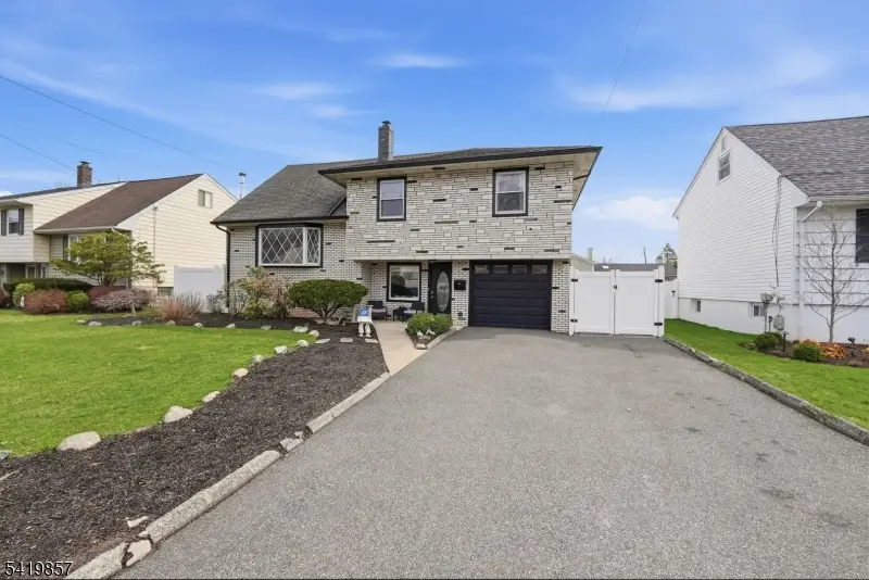 5 Epping Dr, Kenilworth, NJ 07033 - #1