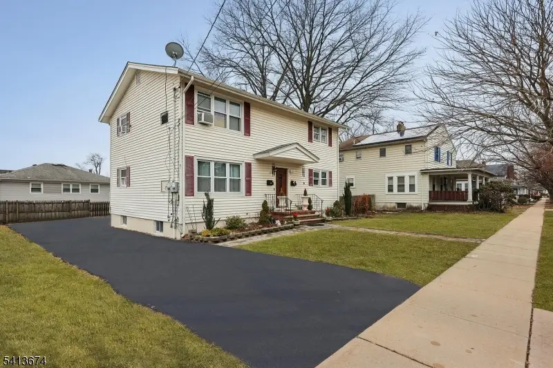 154 W High St, Bound Brook, NJ 08805 - #3