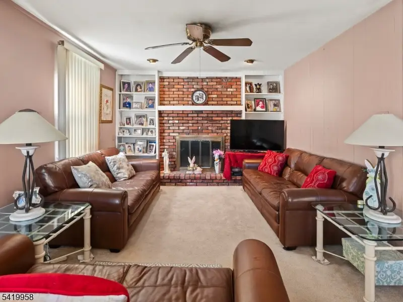 544 Goffle Hill Rd, Hawthorne, NJ 07506 - #3