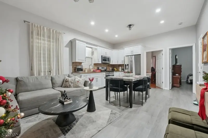 717 16th St, Union City, NJ 07087 - #3