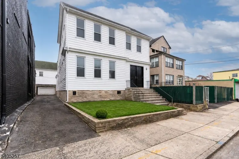 135 Tremont Ave, East Orange, NJ 07018 - #2
