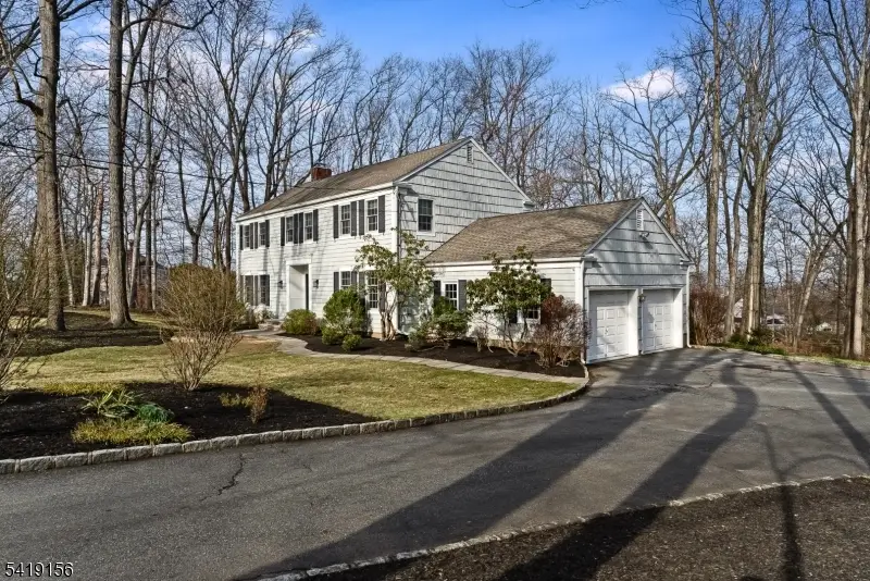 56 Countrywood Dr, Hanover, NJ 07950 - #2