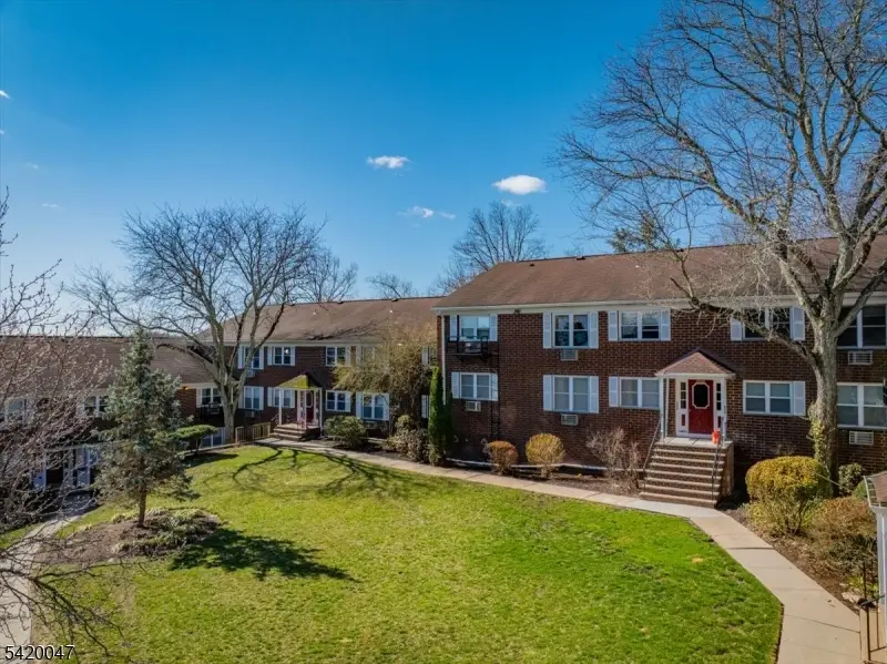 100 Pierson Miller Dr #22, Pompton Lakes, NJ 07442 - #1