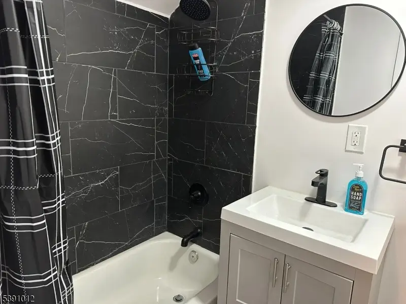 26 Duryea St, Newark, NJ 07103 - #3