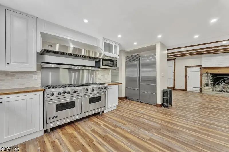 18 Edge Hill Rd, Blairstown, NJ 07825 - #2