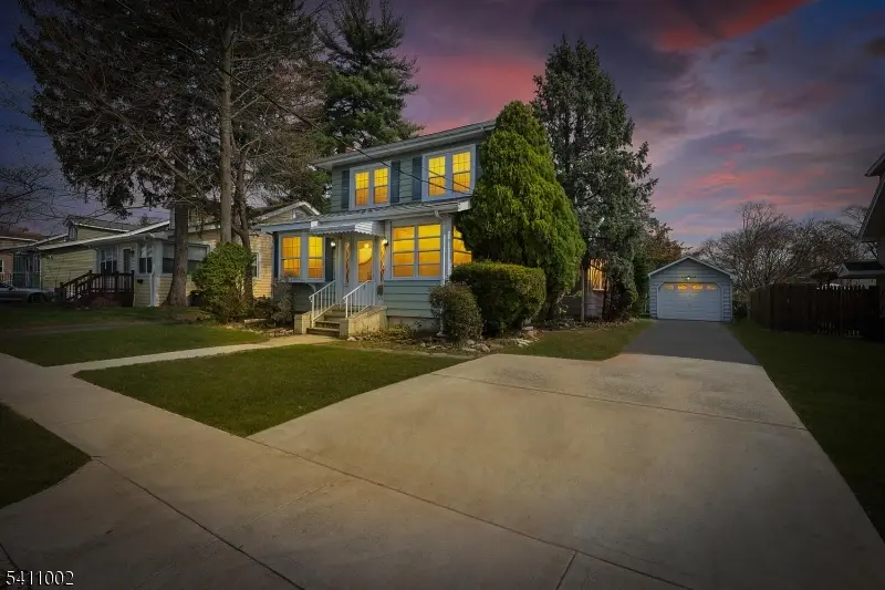 2123 Evans St, Rahway, NJ 07065 - #1