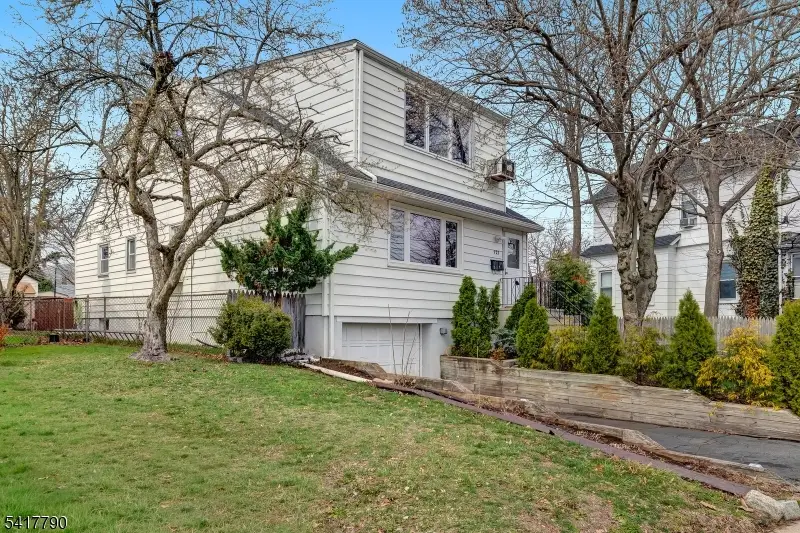 322 Broughton Ave, Bloomfield, NJ 07003 - #2