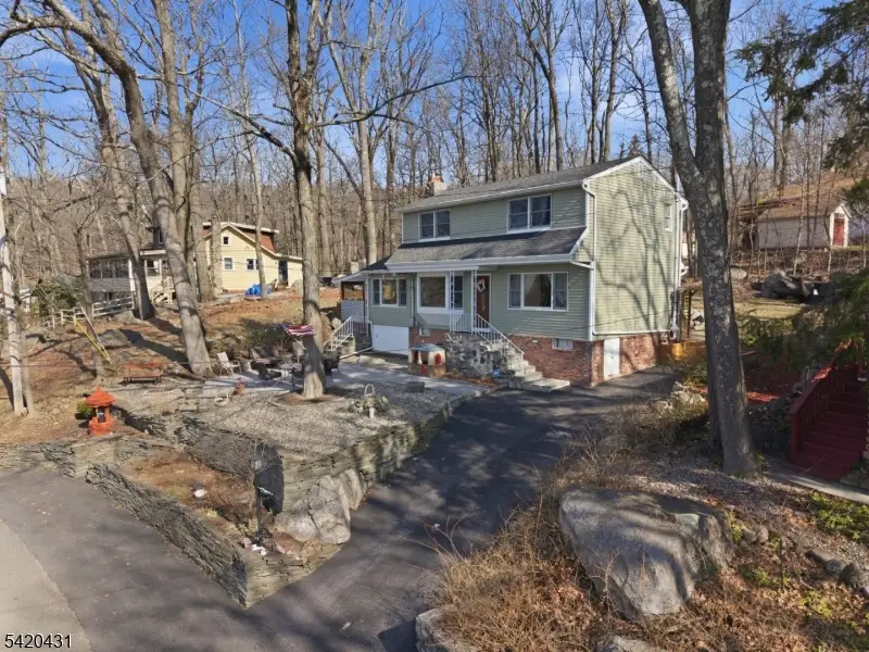 51 Lakeside Dr, Highland Lakes, NJ 07422 - #3