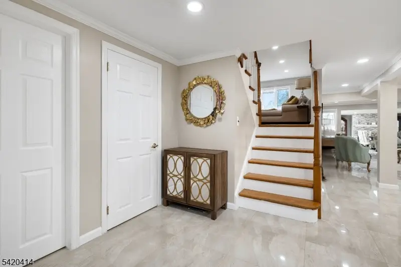 8 Curtis Dr, Lincoln Park, NJ 07035 - #2
