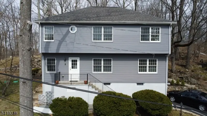 2 Lilac Rd, Lake Hopatcong, NJ 07849 - #1