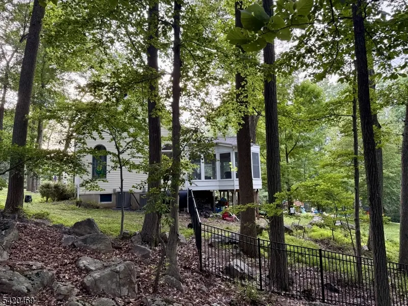 122 Forest Dr, Lebanon, NJ 08826 - #2