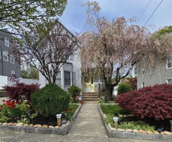 22 Church St, Nutley, NJ 07110 - #2