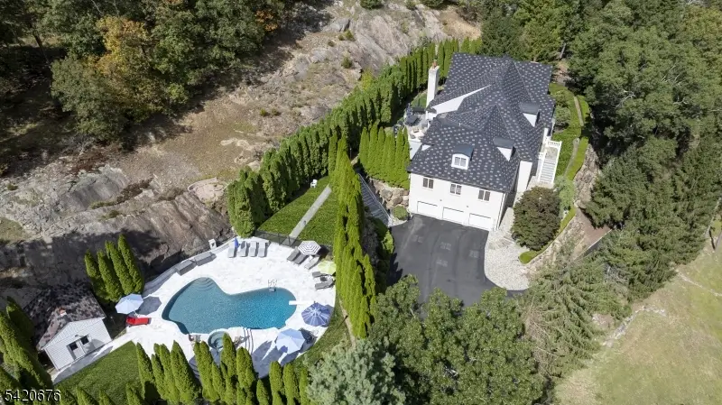 49 Cherokee Ct, Sparta, NJ 07871 - #1