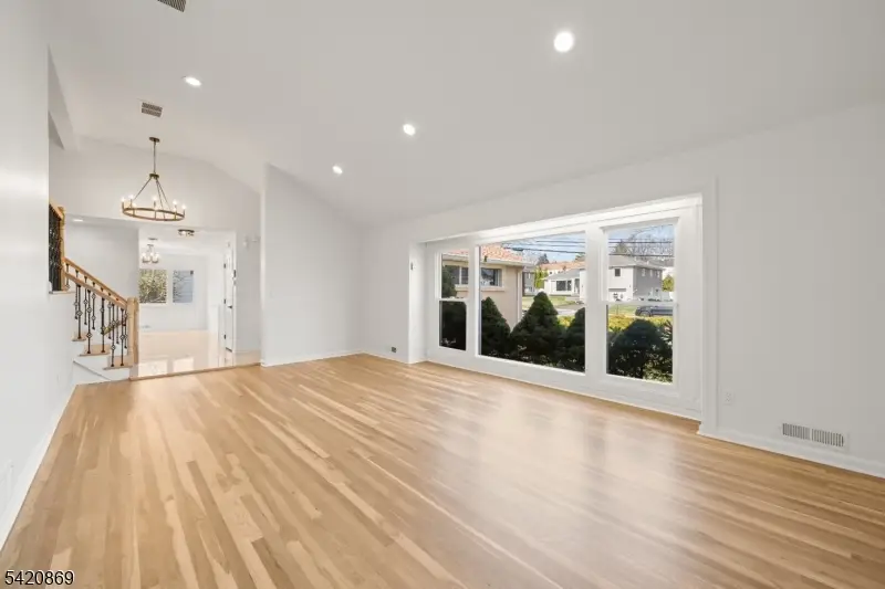 181 Haddenfield Rd, Clifton, NJ 07013 - #3