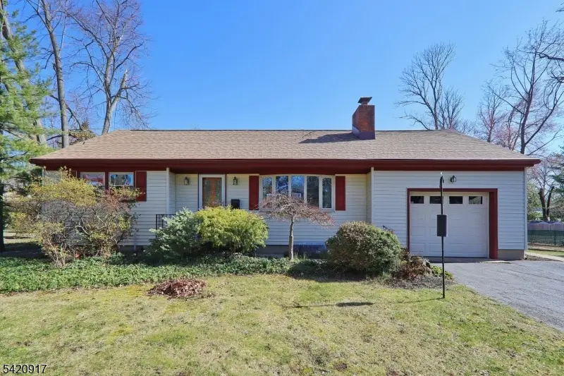 130 Warrenville Rd, Dunellen, NJ 08812 - #1
