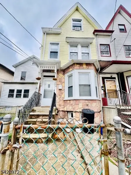 48.5 Wakeman Ave, Newark, NJ 07104 - #1