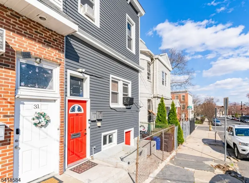 29 Victoria Ave, Newark, NJ 07104 - #2