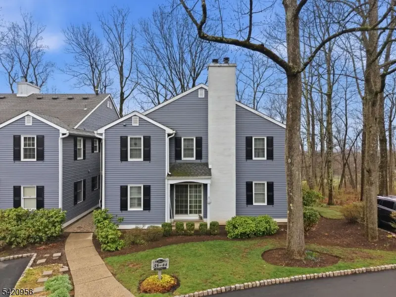 36 Countryside Dr, Basking Ridge, NJ 07920 - #1
