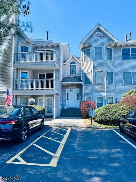 70 Boulder Run Rd, Paterson, NJ 07501 - #1