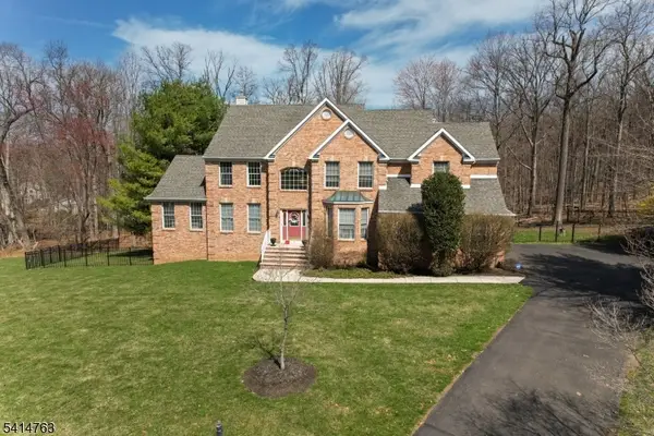 2 Ridge Rd, Green Brook Twp., NJ 08812