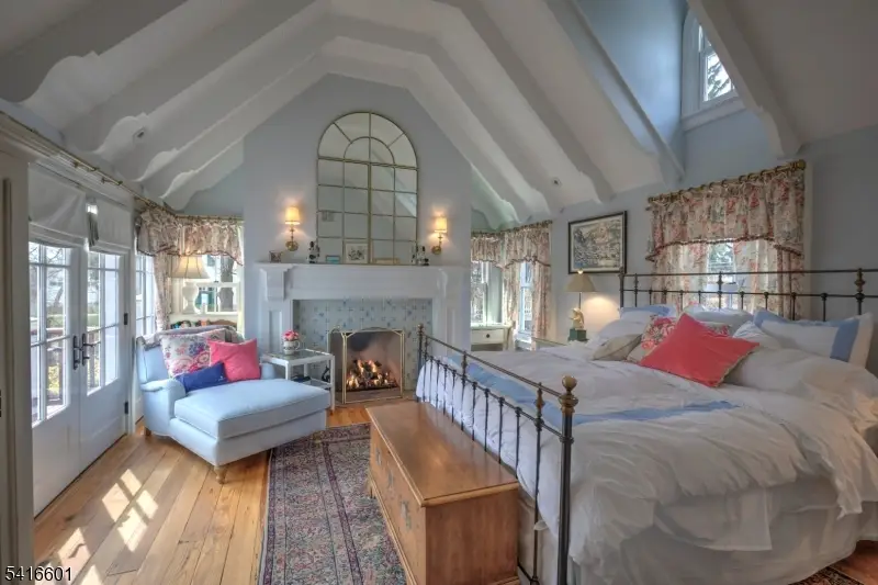 160 S Finley Ave, Basking Ridge, NJ 07920 - #2