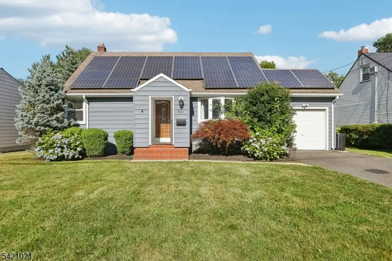 821 Hillside Rd, Rahway, NJ 07065 - #1