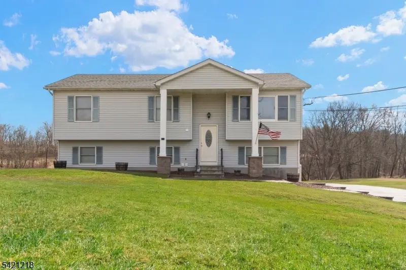 208 State Rt 284, Wantage, NJ 07461 - #1