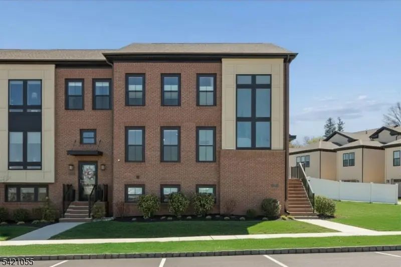 61 Village Dr, Montgomery, NJ 08550 - #3