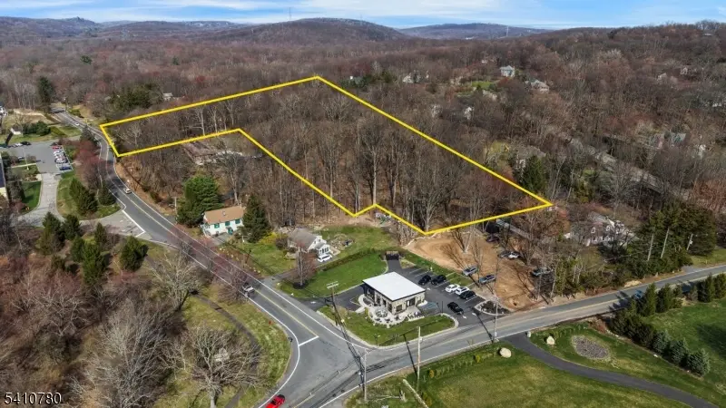 81 Boonton Ave, Kinnelon, NJ 07045 - #3