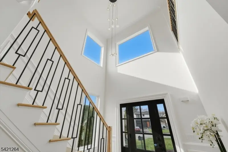 13 Harding Pl, Livingston, NJ 07039 - #3